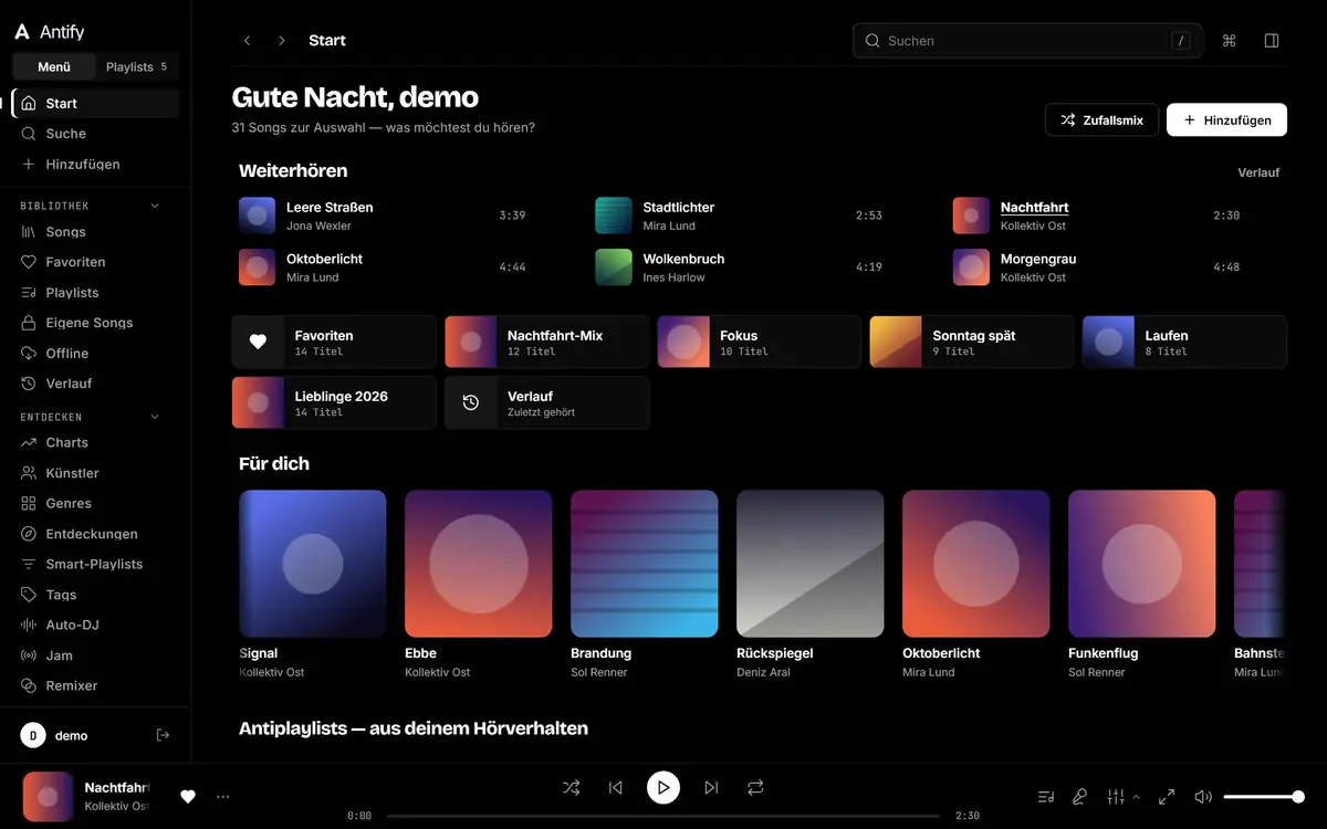 Antify-Startseite am PC mit „Weiterhören", Playlists, „Für dich" und dem Player unten